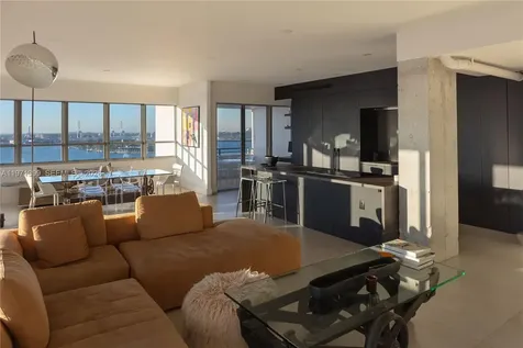 11 Island Avenue Miami Beach FL 33139