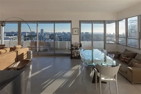 11 Island Avenue Miami Beach FL 33139