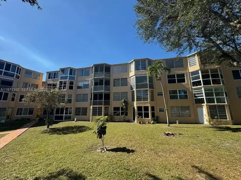 1301 NE 191st Street Miami FL 33179