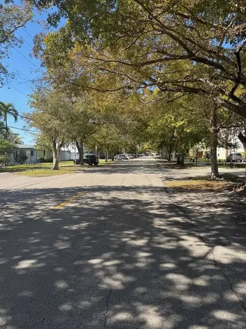 1301 NE 191st Street Miami FL 33179