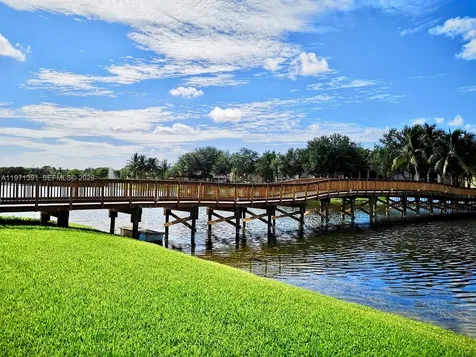 2517 Centergate Drive Miramar FL 33025