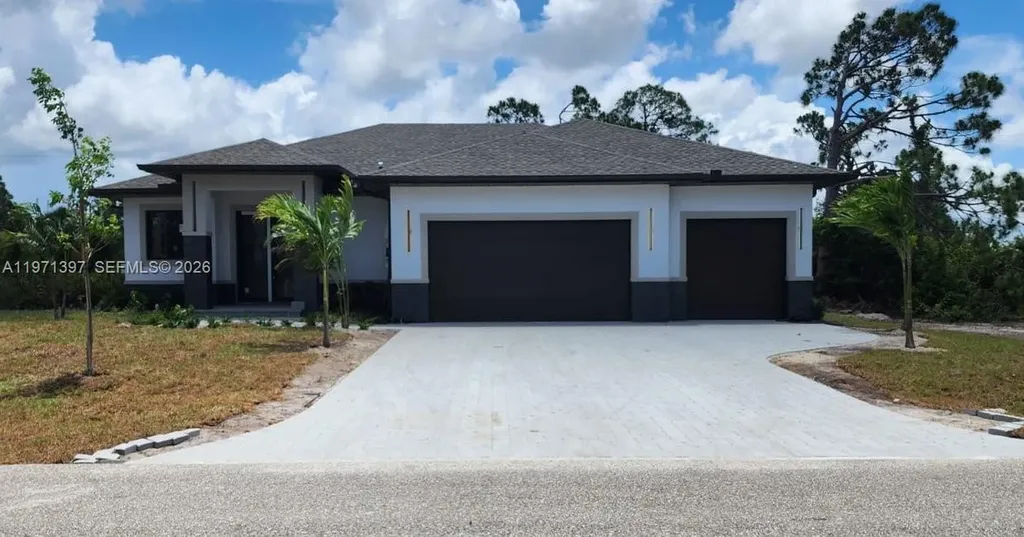 47 E Brig Creek Port Charlotte FL 33946