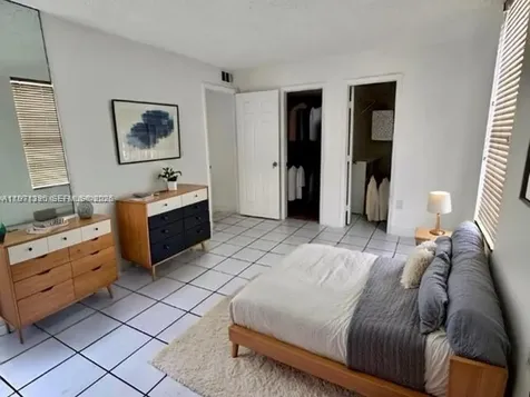 9678 Fontainebleau Boulevard Miami FL 33172