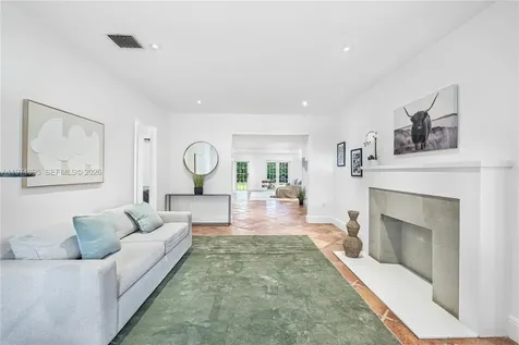 4150 Ventura Avenue Miami FL 33133