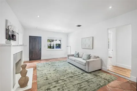 4150 Ventura Avenue Miami FL 33133