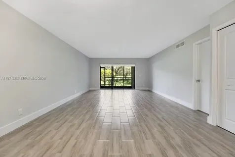 380 Racquet Club Road Weston FL 33326