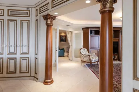 3000 Island Boulevard Aventura FL 33160