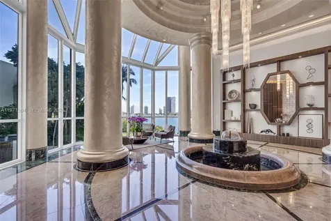 3000 Island Boulevard Aventura FL 33160