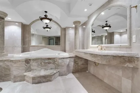 3000 Island Boulevard Aventura FL 33160
