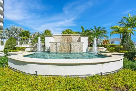 3000 Island Boulevard Aventura FL 33160