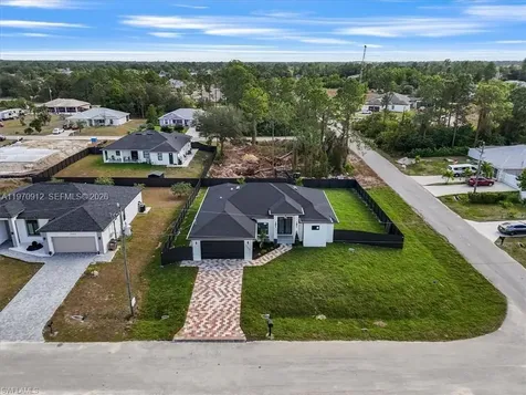 2400 Conroy Avenue N Lehigh Acres FL 33971