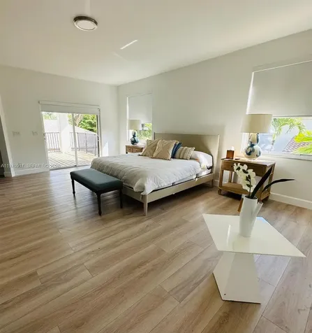 2556 Jardin Manor Weston FL 33327