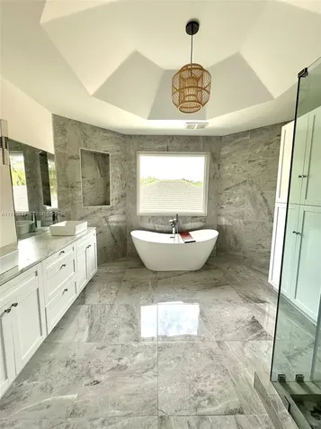 2556 Jardin Manor Weston FL 33327