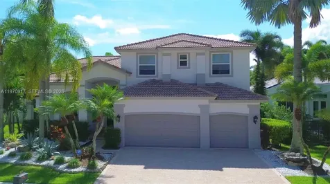 2556 Jardin Manor Weston FL 33327