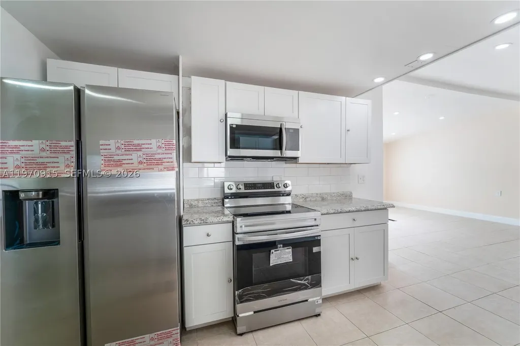 730 NW 214th Avenue Pembroke Pines FL 33029