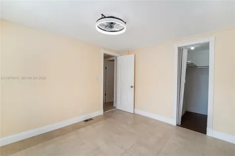 730 NW 214th Avenue Pembroke Pines FL 33029