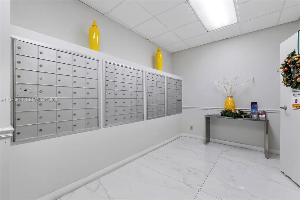 336 N Birch Road Fort Lauderdale FL 33304