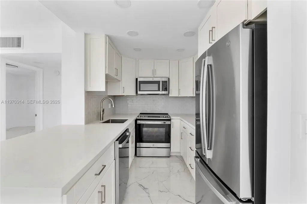 336 N Birch Road Fort Lauderdale FL 33304
