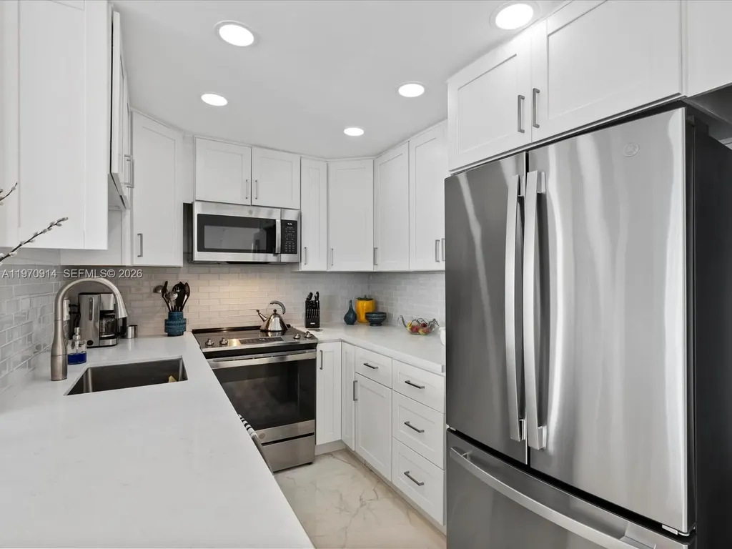 336 N Birch Road Fort Lauderdale FL 33304
