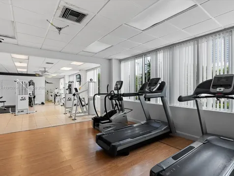 336 N Birch Road Fort Lauderdale FL 33304