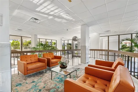 336 N Birch Road Fort Lauderdale FL 33304