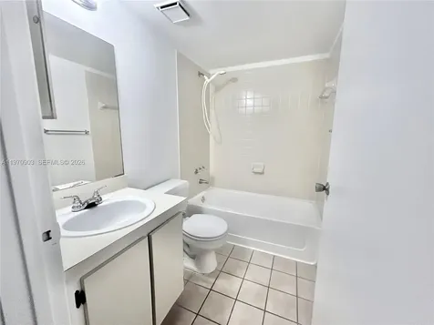 400 W Palm Circle W Miramar FL 33025