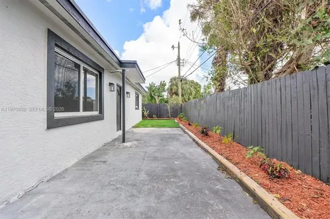 3740 NW 9th Court Lauderhill FL 33311