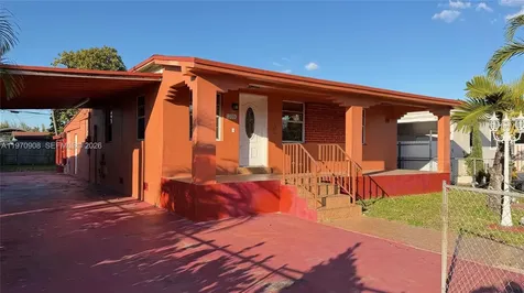 309 E 18th Street Hialeah FL 33010