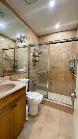 309 E 18th Street Hialeah FL 33010