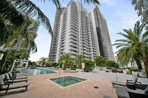 1060 Brickell Avenue Miami FL 33131