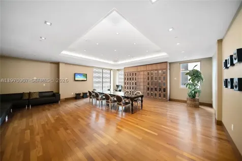 1060 Brickell Avenue Miami FL 33131
