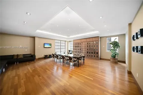 1060 Brickell Avenue Miami FL 33131