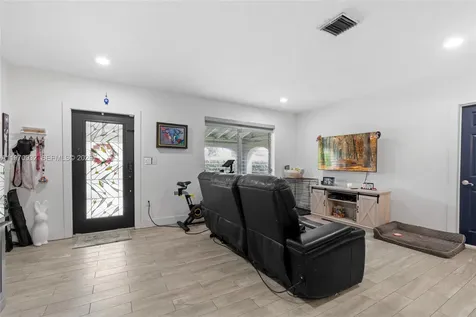 700 SW 44th Place Miami FL 33134
