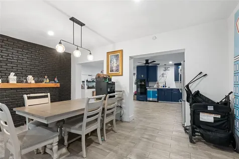 700 SW 44th Place Miami FL 33134