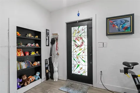 700 SW 44th Place Miami FL 33134