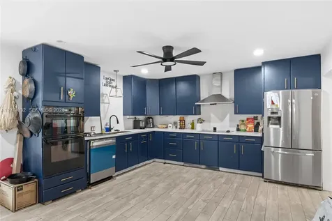 700 SW 44th Place Miami FL 33134