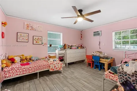 700 SW 44th Place Miami FL 33134
