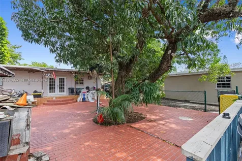 700 SW 44th Place Miami FL 33134