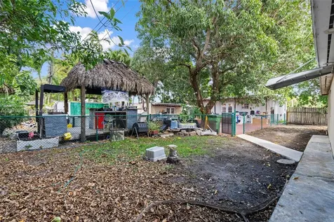 700 SW 44th Place Miami FL 33134