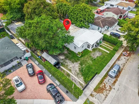 700 SW 44th Place Miami FL 33134