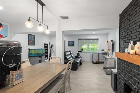 700 SW 44th Place Miami FL 33134