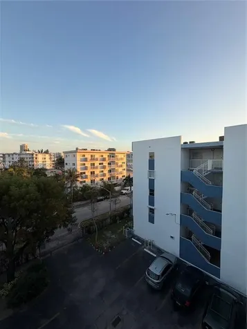 7900 Tatum Waterway Drive Miami Beach FL 33141