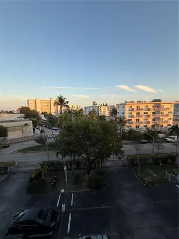 7900 Tatum Waterway Drive Miami Beach FL 33141