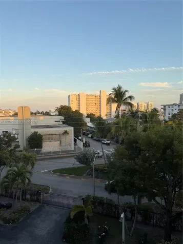 7900 Tatum Waterway Drive Miami Beach FL 33141