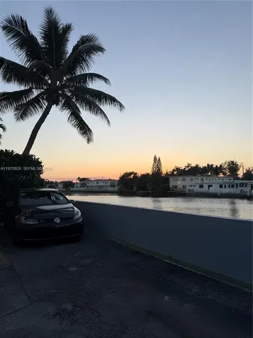 7900 Tatum Waterway Drive Miami Beach FL 33141