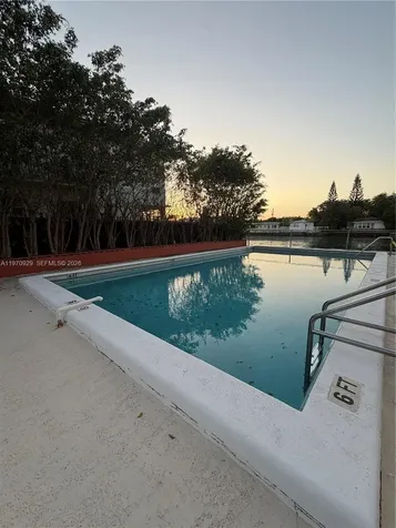 7900 Tatum Waterway Drive Miami Beach FL 33141