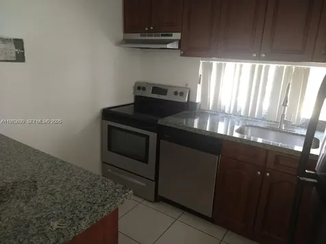 17021 N Bay Road Sunny Isles Beach FL 33160