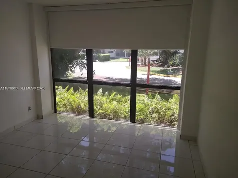 17021 N Bay Road Sunny Isles Beach FL 33160