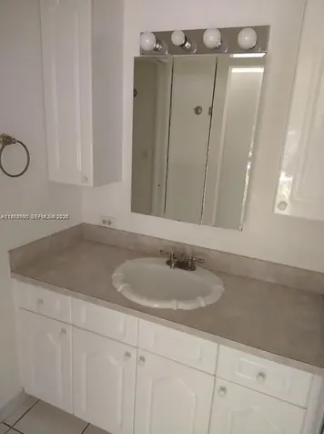 17021 N Bay Road Sunny Isles Beach FL 33160
