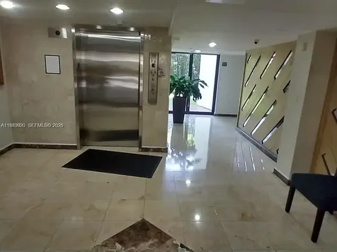 17021 N Bay Road Sunny Isles Beach FL 33160